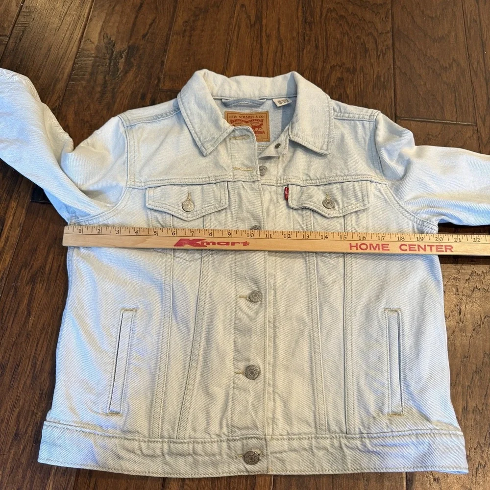 Levi's Jacket Womens Large Trucker Jean Embroidered Floral Sleeve